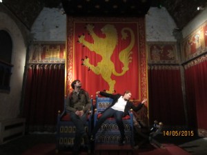 This Queen is no good, another!